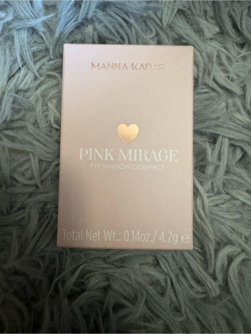 NEW Manna Kadar Pink Mirage Eyeshadow Compact - Pink